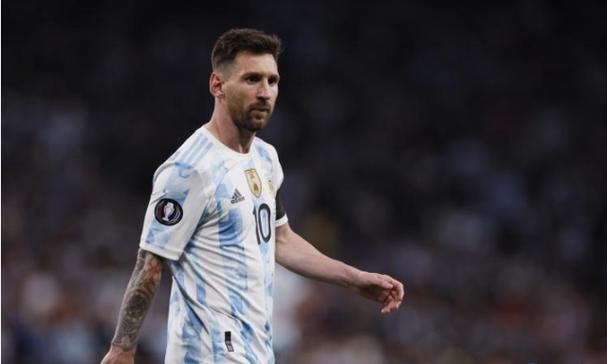 央视关注青岛：落叶“艺术变身”成公园景观和设施